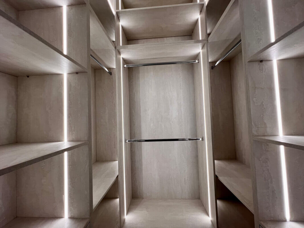 004e1982-3ba1-4460-b9a0-7b2bbb1310c3-scaled