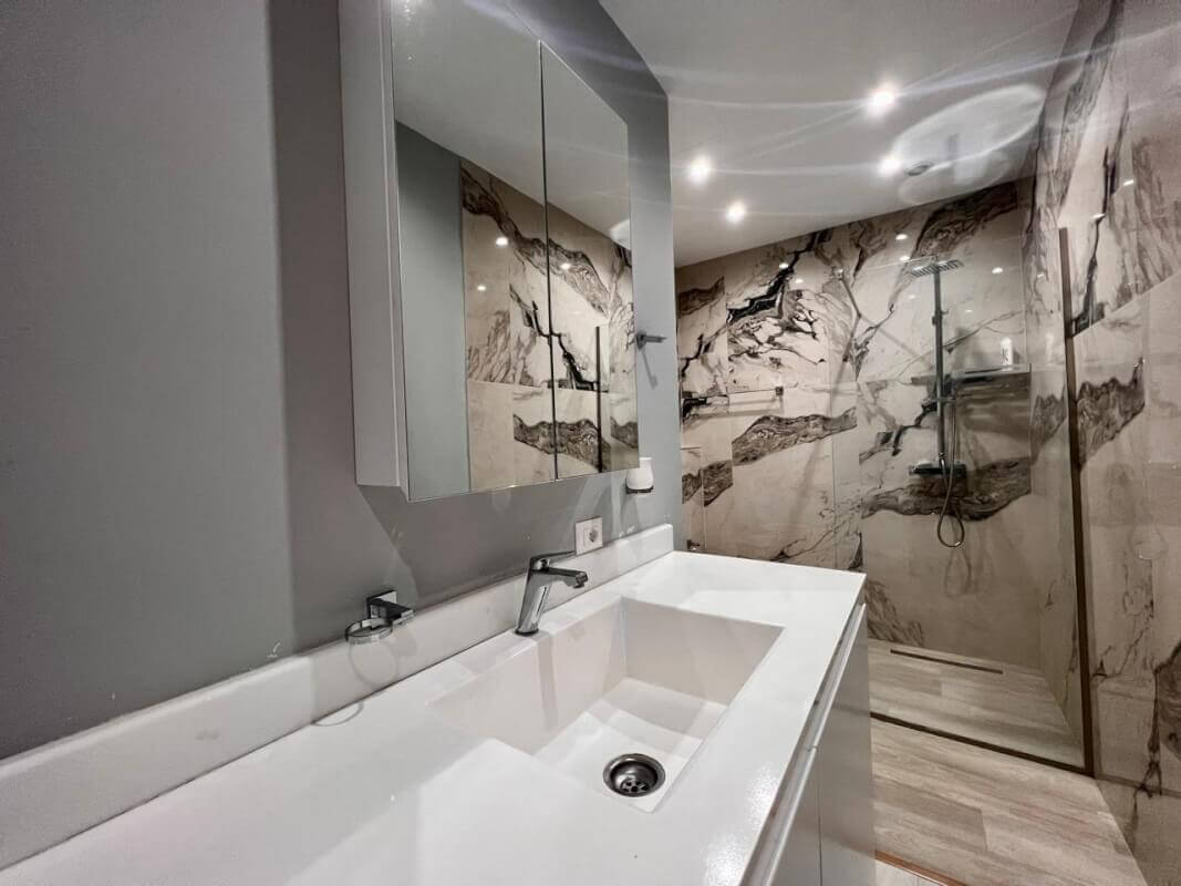 2b542e50-5416-4469-bf2d-4d96f9af9ae2