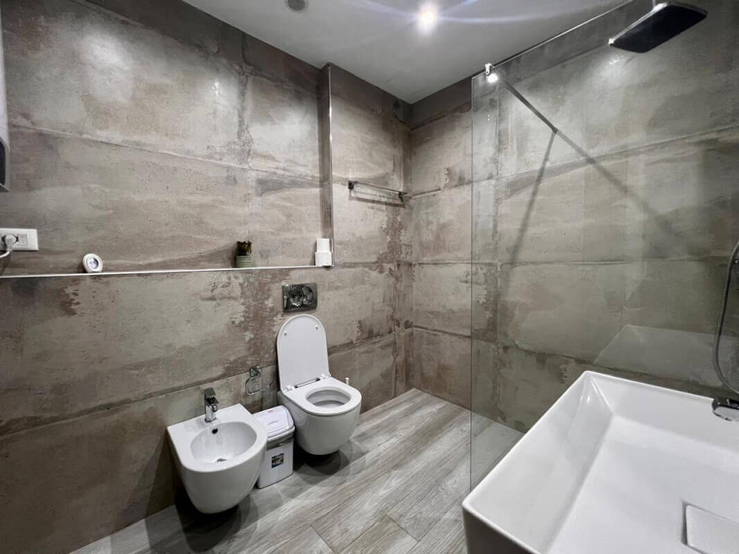 82a87a61-e6cf-47b1-8e67-cc2c75bce941