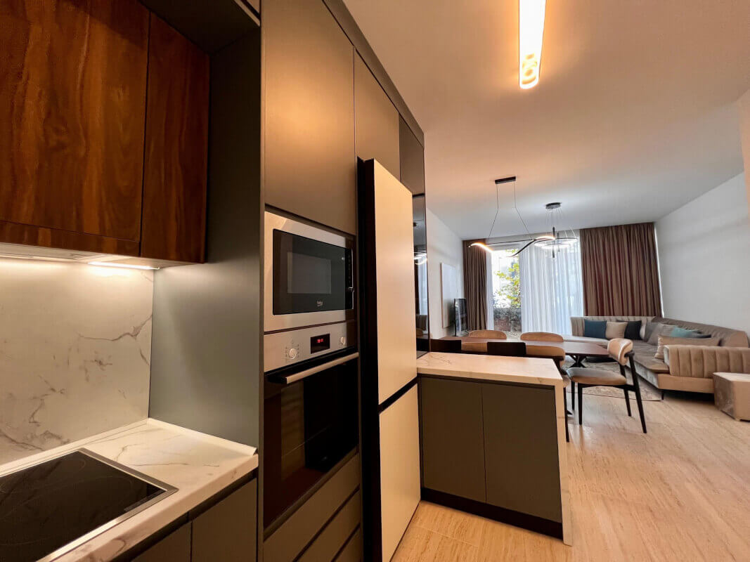 ad7453b1-ba76-46e0-9b9b-6450f33437b6-scaled