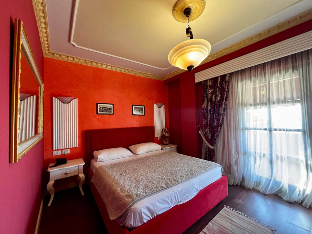 ca177735-f75d-441d-9af0-61fb9b0315c4-scaled