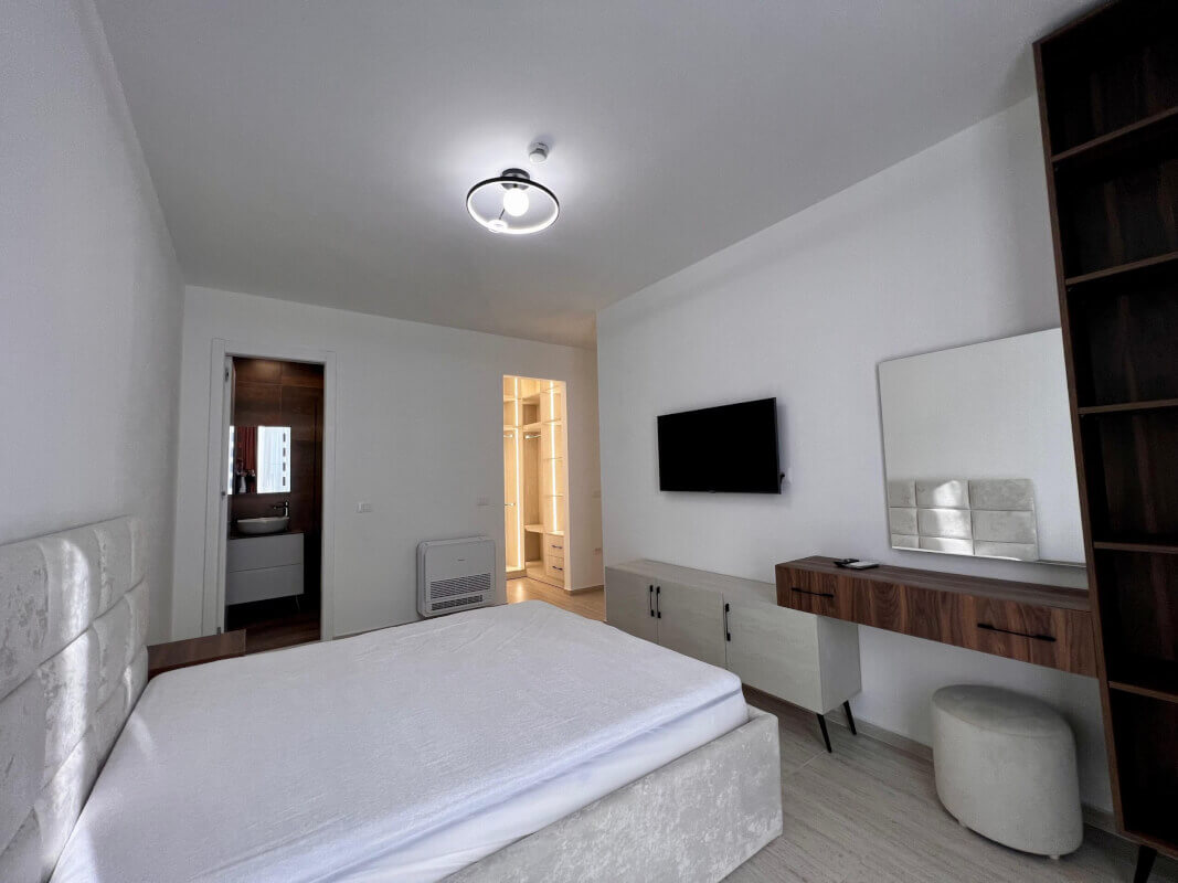 cdc222be-bc09-462c-ad08-13255ff73736-scaled