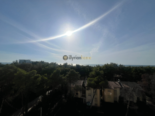 Apartment, Golem (2)