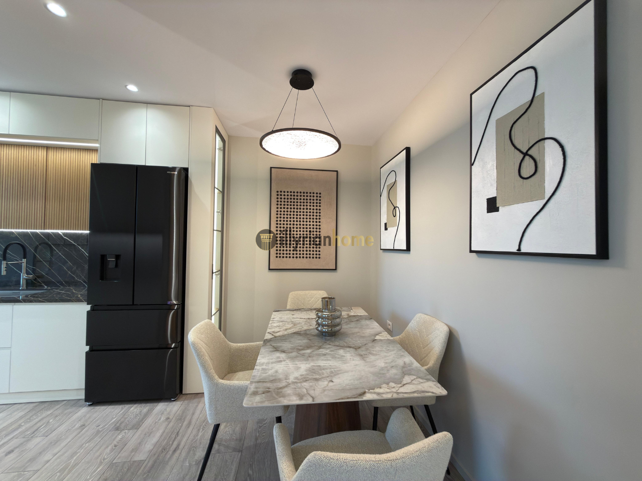 Vile, Liqeni i Thate (25)