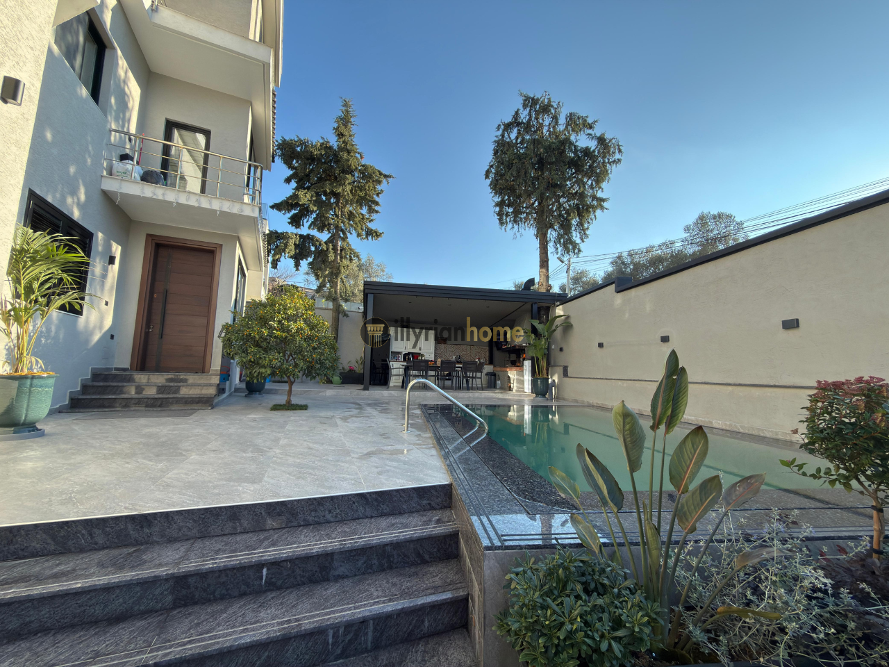 Vile, Liqeni i Thate (28)